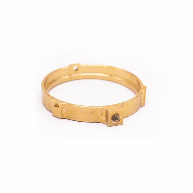 ผู้ผลิตมืออาชีพ Custom CNC วงแหวนทองแดง เครื่องมือนาฬิกาแม่นยํา OEM CNC Milling สายสตรีวงแหวนทองแดง