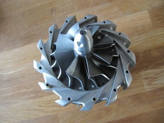 อุตสาหกรรมเครื่องจักรเครื่องเชื่อม โลหะ CNC อะไหล่ที่แปรรูปด้วยเครื่องจักรที่มีความหนาแน่นของวัสดุ 2.7 G/cm3